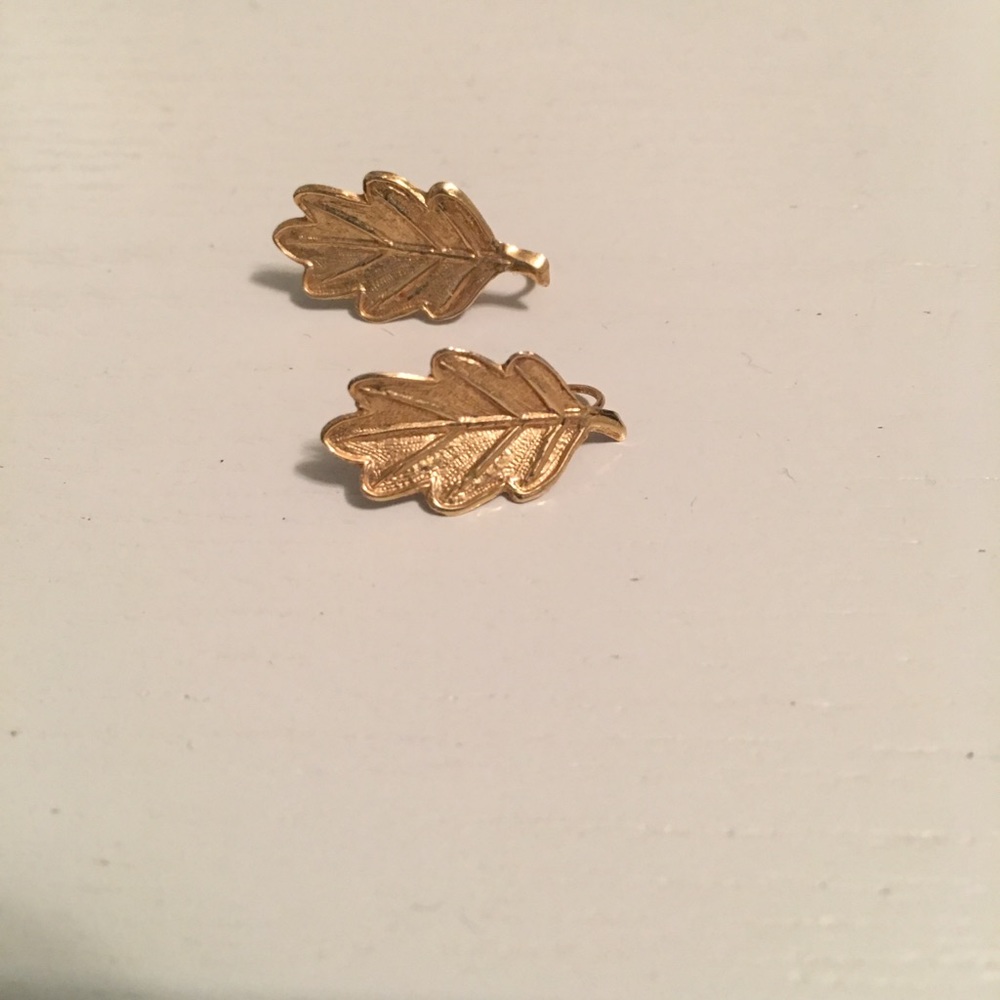 Gold leaf earrings